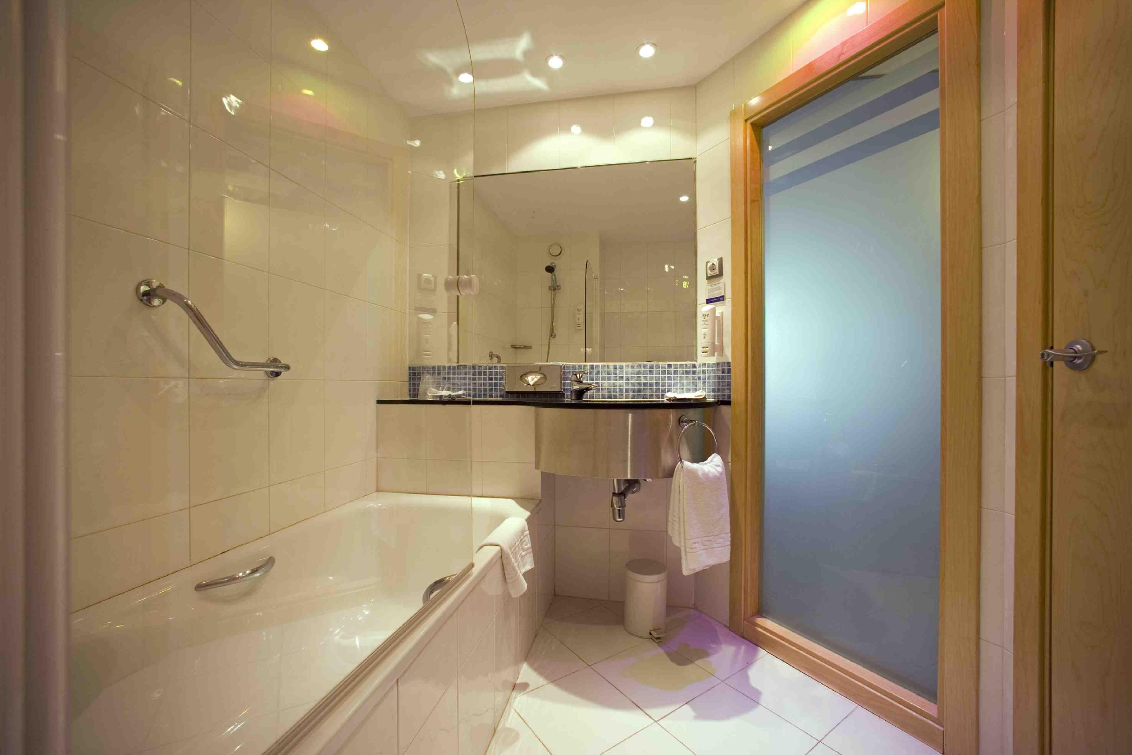 Holiday Inn Express Alcobendas By Ihg Luaran gambar