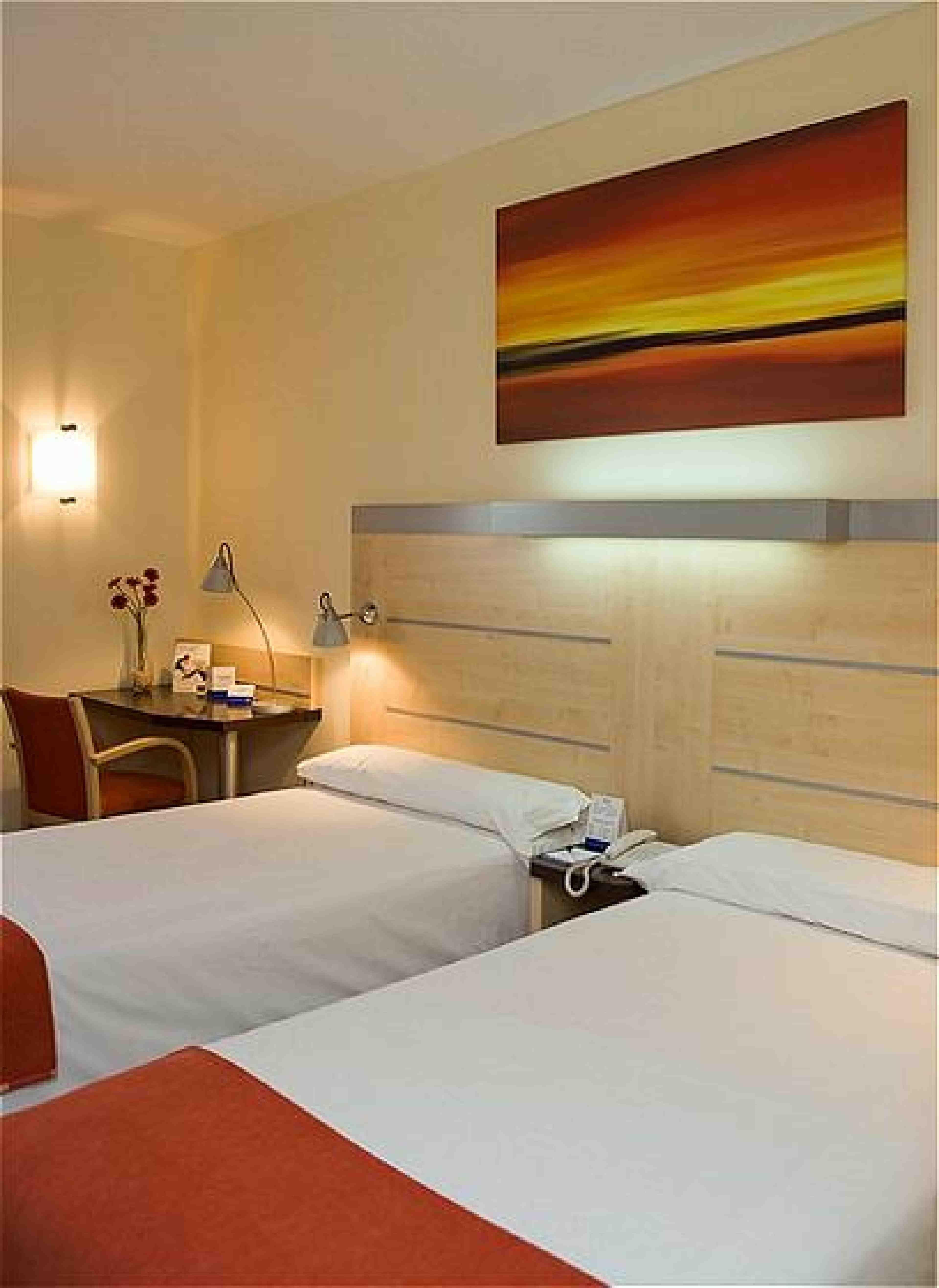 Holiday Inn Express Alcobendas By Ihg Luaran gambar