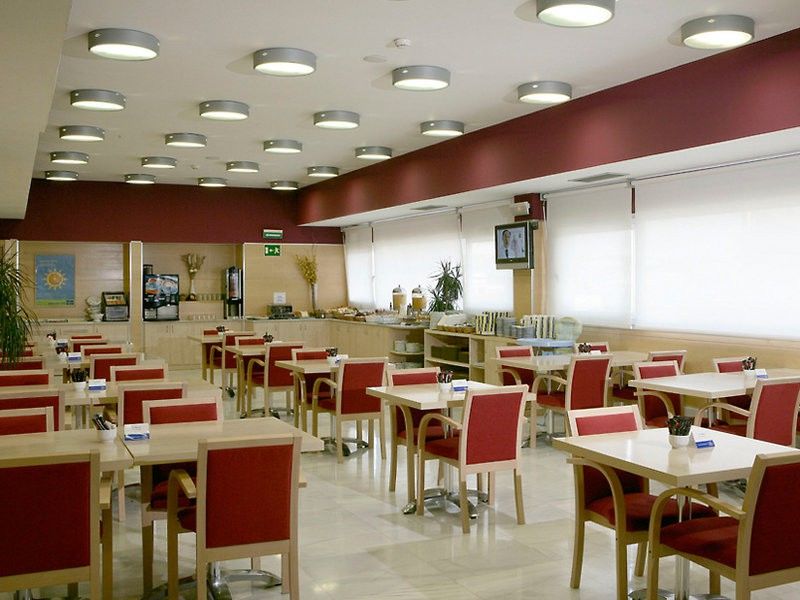 Holiday Inn Express Alcobendas By Ihg Luaran gambar
