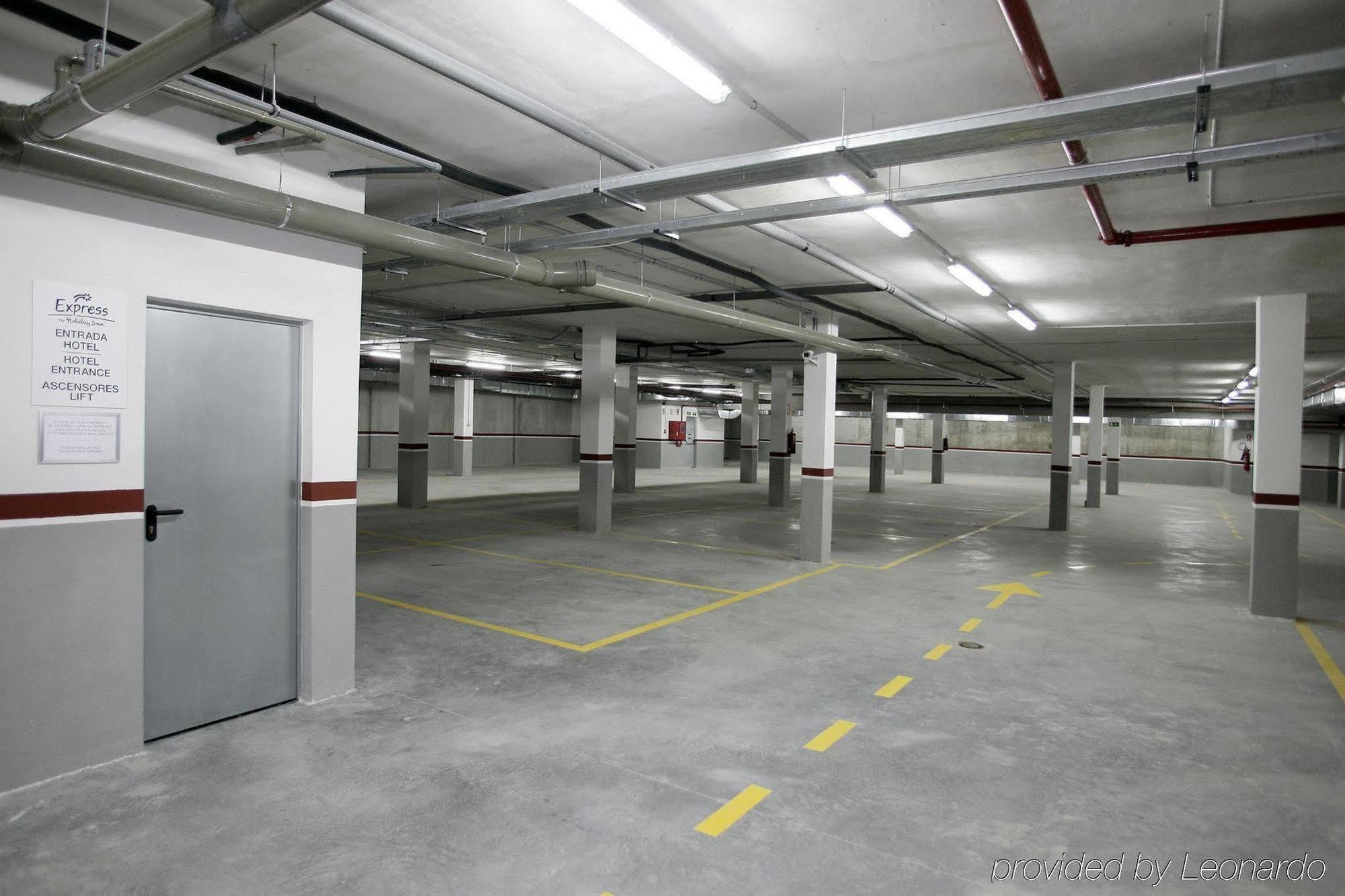 Holiday Inn Express Alcobendas By Ihg Kemudahan gambar