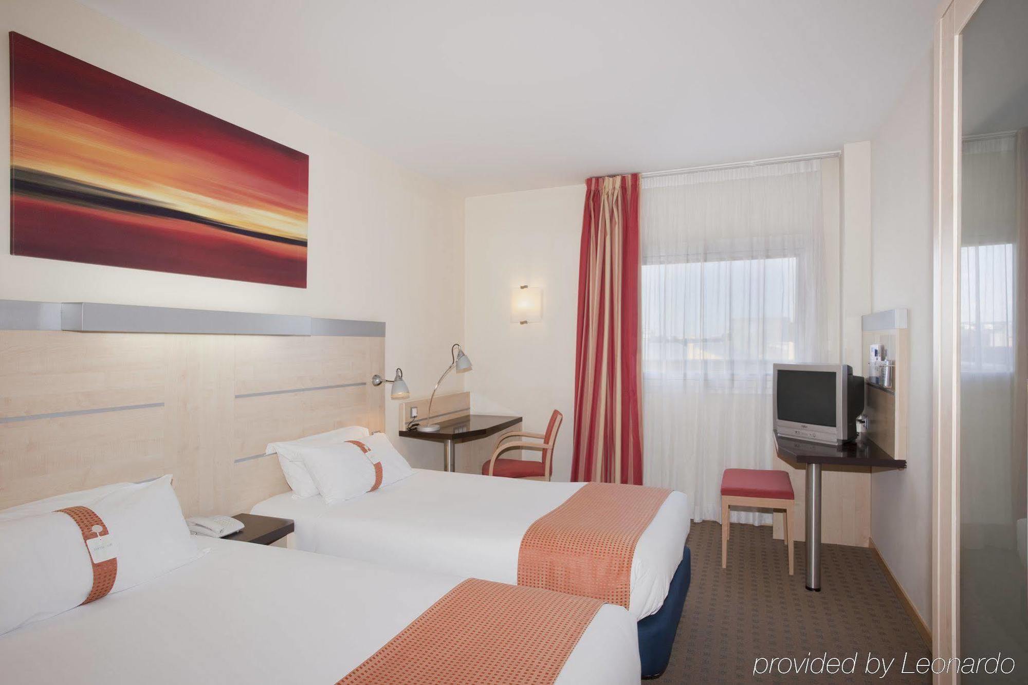 Holiday Inn Express Alcobendas By Ihg Luaran gambar